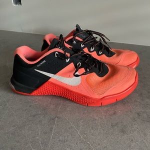 Nike Metcon 2 Cross Trainers